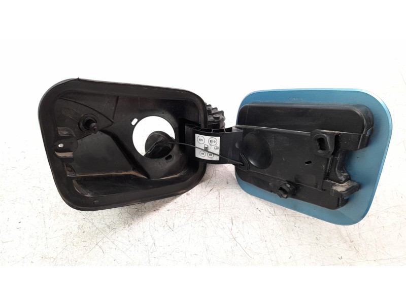 Recambio de tapa exterior combustible para renault captur ii 1.0 tce referencia OEM IAM 781201650R  