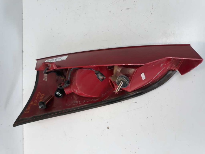 Recambio de piloto trasero derecho para ford focus berlina (cak) ambiente referencia OEM IAM   