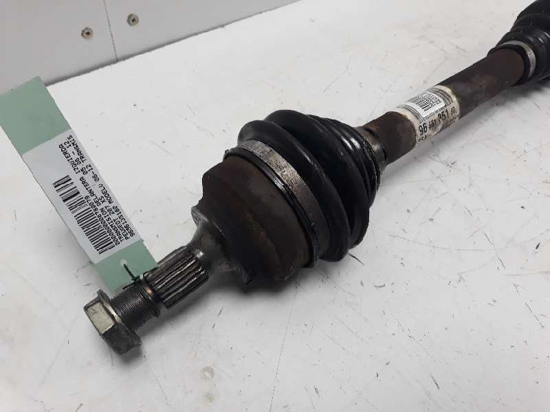 Recambio de transmision delantera izquierda para peugeot 207 xs referencia OEM IAM 9656135180 P1506 