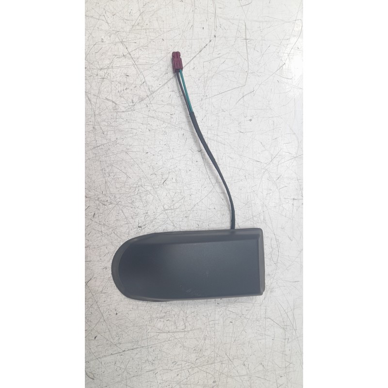 Recambio de antena para ford transit custom kasten (ttu) 300 l1 trend fwd referencia OEM IAM 18D879CC  