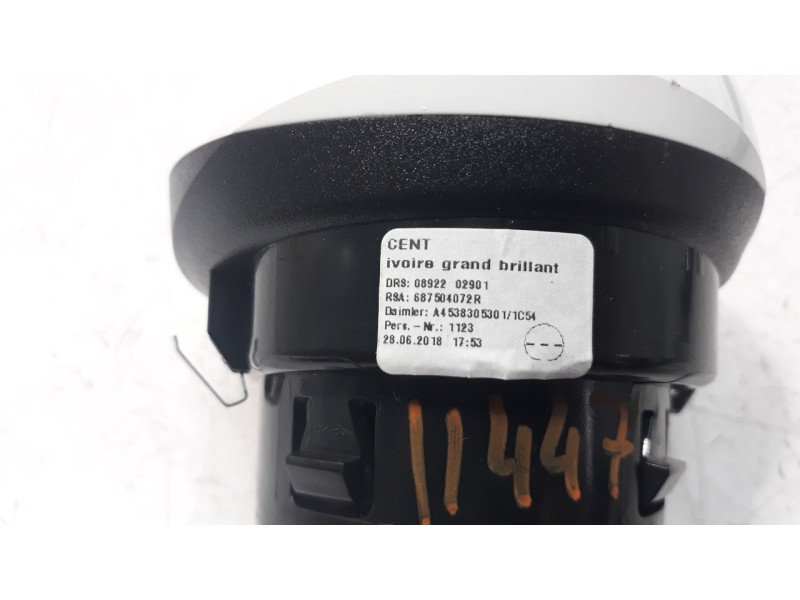 Recambio de rejilla aireadora para smart forfour referencia OEM IAM 687504072R  