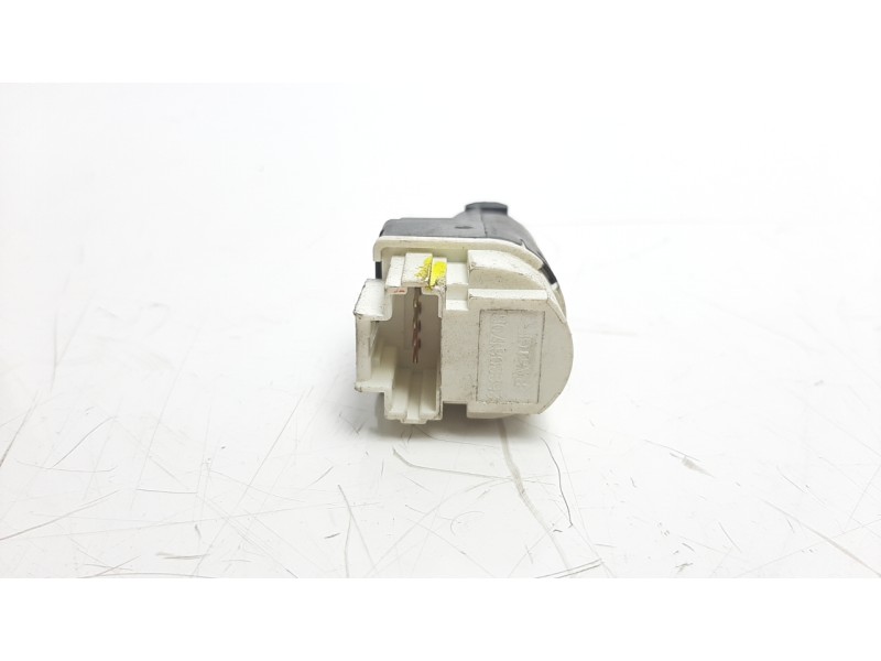 Recambio de interruptor para renault captur 1.5 dci diesel fap energy referencia OEM IAM 253206170R  