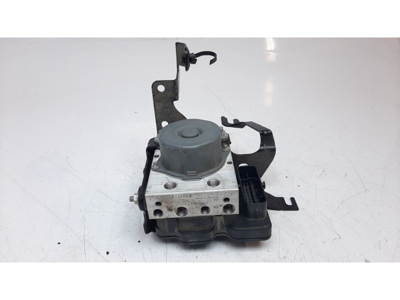 Recambio de abs para renault clio iv 0.9 referencia OEM IAM 476601283R 476605196R 