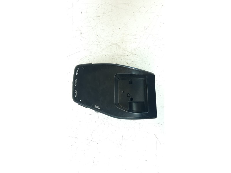 Recambio de mando multifuncion para lexus ux (za10) referencia OEM IAM 8617076030  