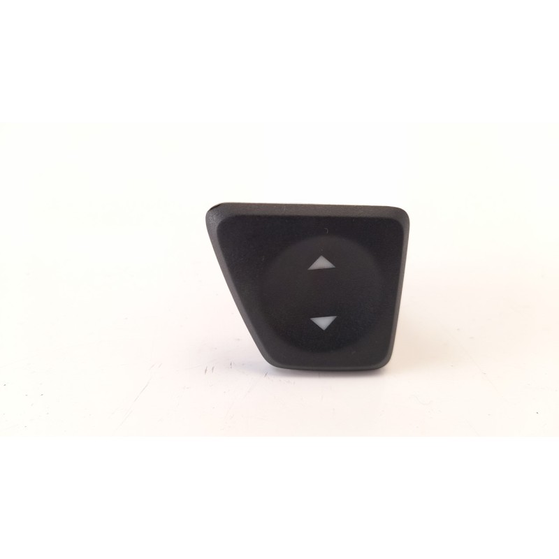 Recambio de mando elevalunas delantero izquierdo para fiat nuova 500 (150) 1.2 cat referencia OEM IAM 735450601 IAF450047FI 