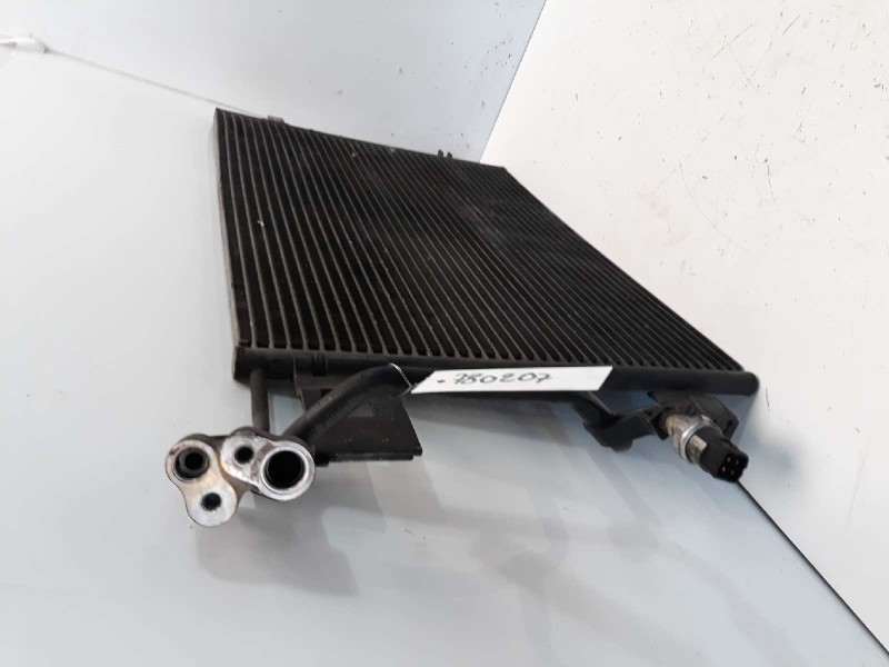 Recambio de condensador / radiador aire acondicionado para audi a4 avant (b5) 2.5 tdi referencia OEM IAM 8D0260403G 35308 