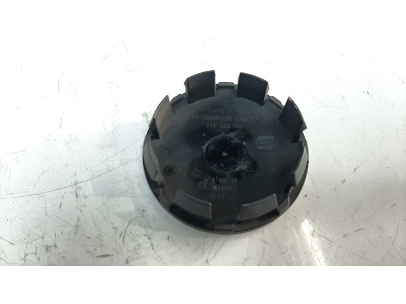 Recambio de tapacubos para seat alhambra (711) reference travel referencia OEM IAM 7N5601171  