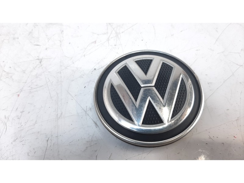 Recambio de tapacubos para volkswagen polo referencia OEM IAM 6C0601171  