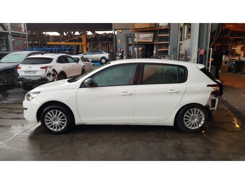 peugeot 308 del año 2016