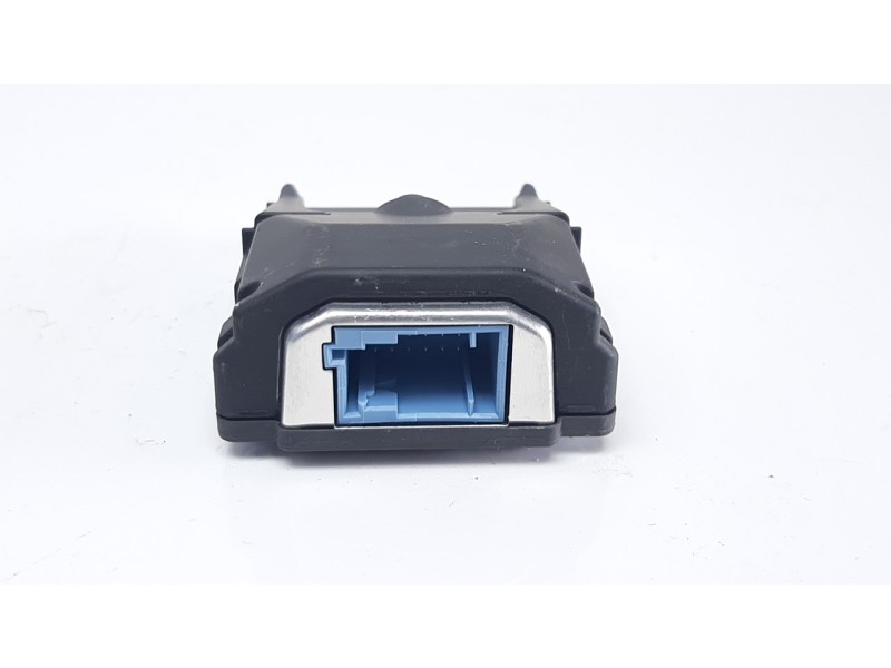 Recambio de modulo electronico para citroen c3 1.2 12v e-thp referencia OEM IAM 9828694780  