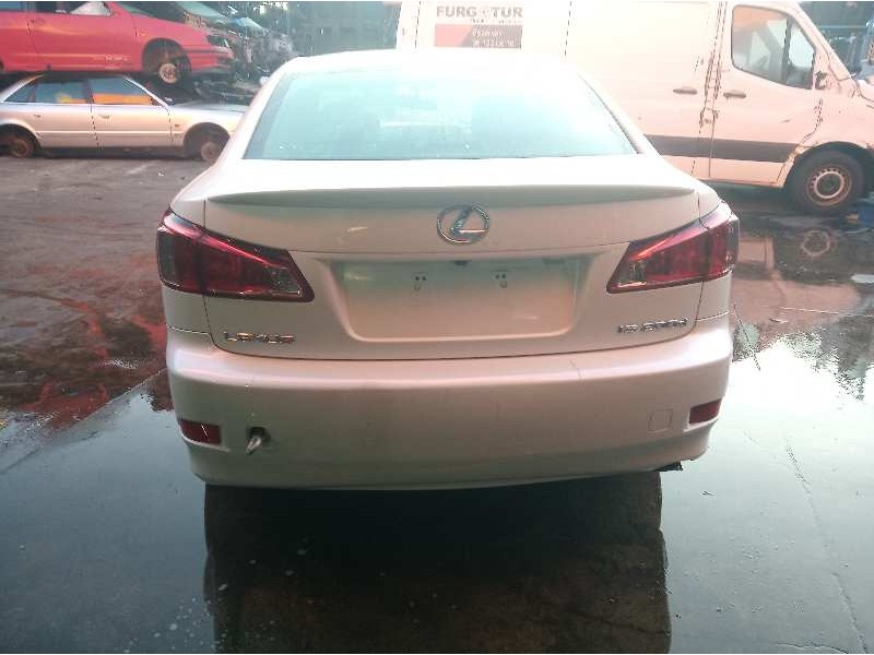 lexus is200 (ds2/is2) del año 2011