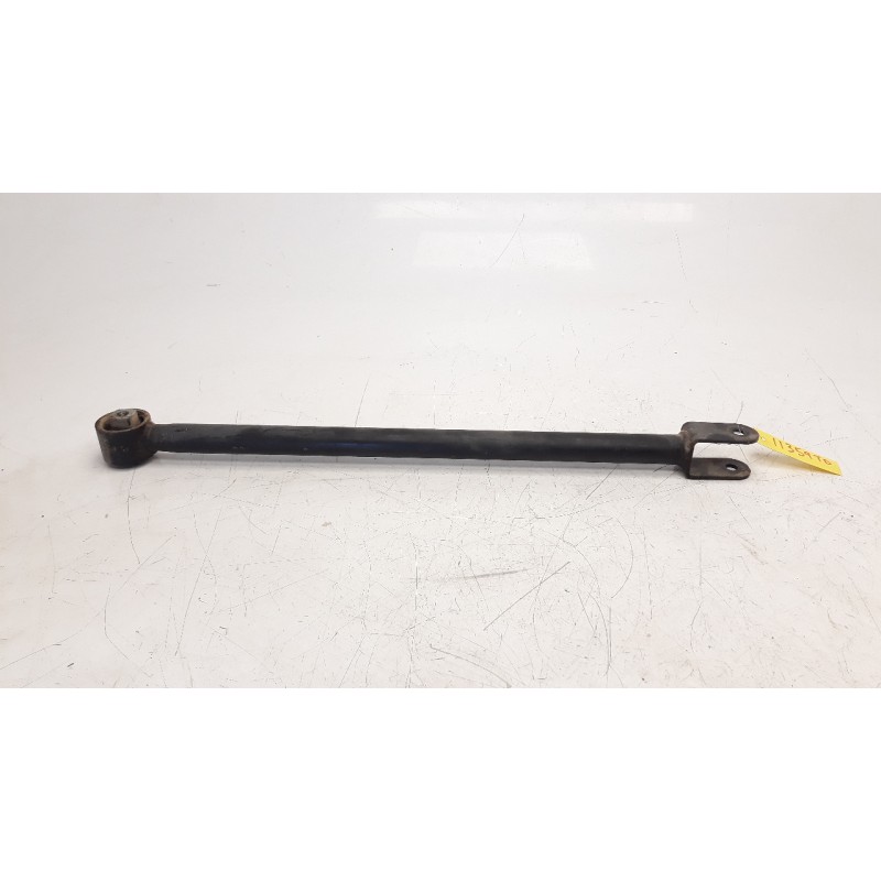 Recambio de brazo suspension superior trasero derecho para land rover freelander (ln) 2.0 td4 cat referencia OEM IAM RGD000090  