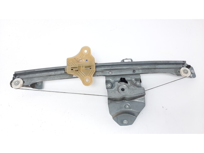 Recambio de elevalunas delantero derecho para renault clio iv 0.9 referencia OEM IAM 807205569R 106199615 115624