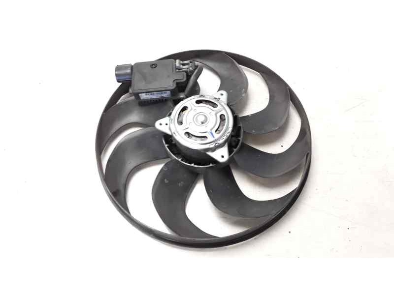 Recambio de electroventilador para volvo v40 momentum referencia OEM IAM 560000873213  