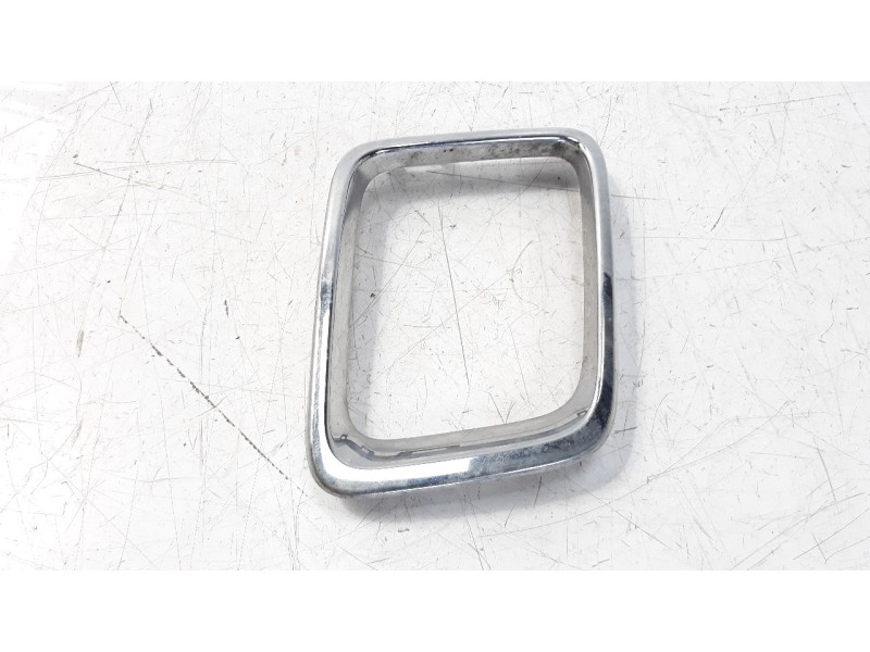Recambio de rejilla delantera para jeep compass ii 1.4 m-air cat referencia OEM IAM 6PB31SZ0AA  