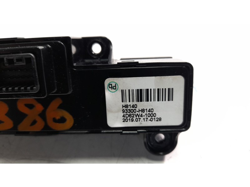 Recambio de mando multifuncion para kia stonic (ybcuv) 1.6 crdi cat referencia OEM IAM 93300H8140  