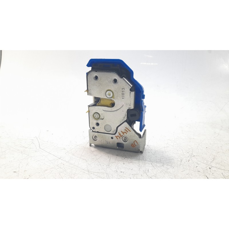 Recambio de cerradura puerta delantera derecha para fiat 500 l (330) 1.3 16v jtd cat referencia OEM IAM 51884139  