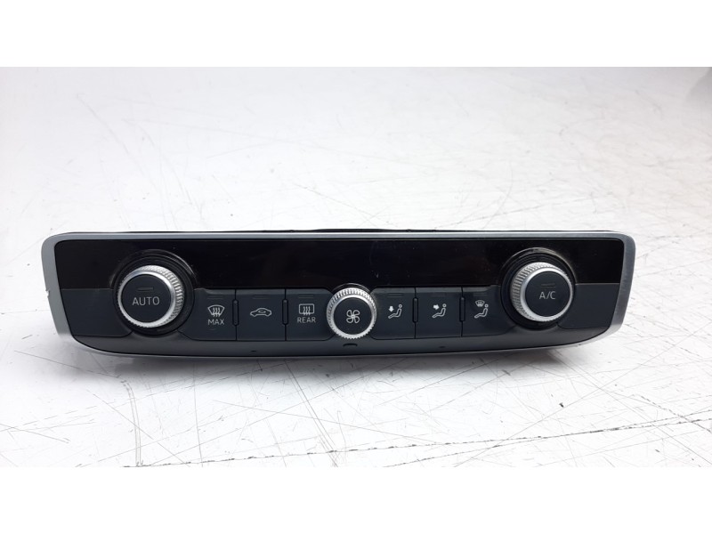 Recambio de mando climatizador para audi a3 sportback (8vf) 1.5 16v tsi act referencia OEM IAM 8V0820043AM  