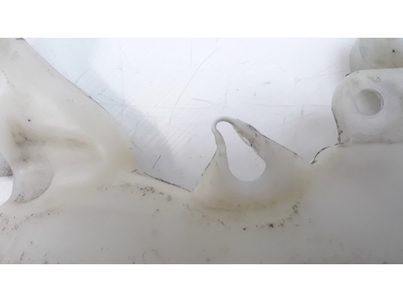 Recambio de deposito expansion para triumph street triple street triple r referencia OEM IAM 2103004  