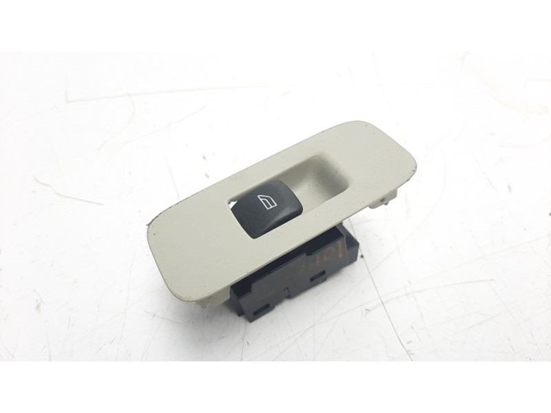 Recambio de mando elevalunas delantero derecho para volvo v40 momentum referencia OEM IAM 31394840  
