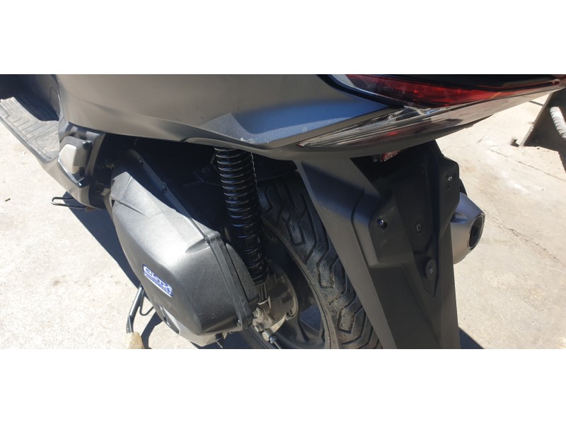Recambio de amortiguador trasero para honda pcx 125 pcx 125 referencia OEM IAM 52400K1YJ51  
