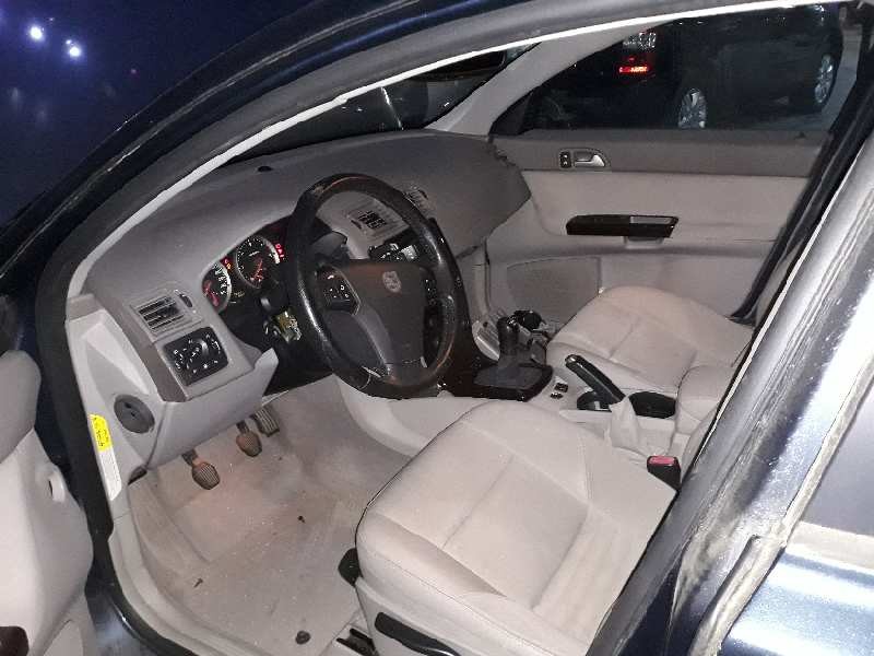 volvo v50 familiar del año 2005