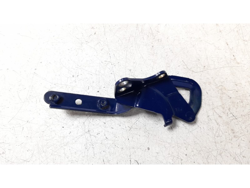 Recambio de bisagra capo izquierda para mercedes-benz vito (w639) basic, combi 109 cdi compacto (639.601) referencia OEM IAM A63
