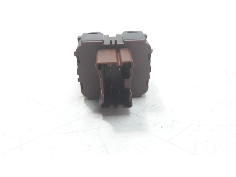 Recambio de mando elevalunas delantero izquierdo para renault clio iv 0.9 referencia OEM IAM 254113300R  