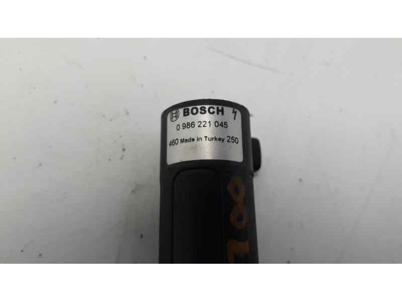 Recambio de bobina encendido para renault scenic ii dynamique referencia OEM IAM 0986221045  