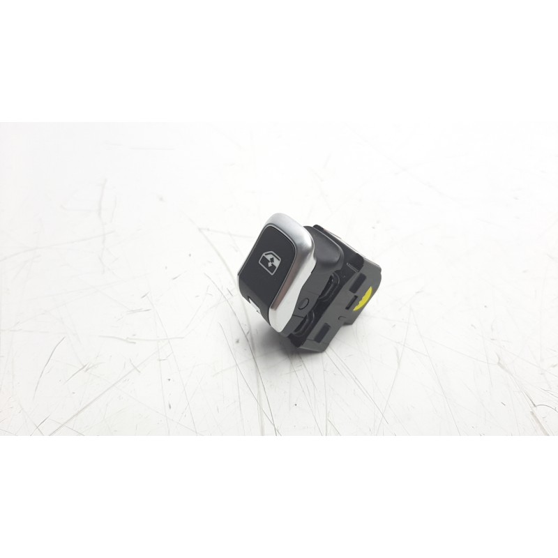 Recambio de mando elevalunas trasero izquierdo para audi a3 sportback (8vf) 1.5 16v tsi act referencia OEM IAM 8V0959855C  