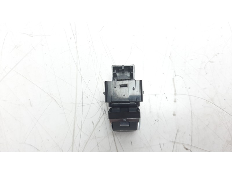 Recambio de mando elevalunas trasero izquierdo para audi a3 sportback (8vf) 1.5 16v tsi act referencia OEM IAM 8V0959855C  