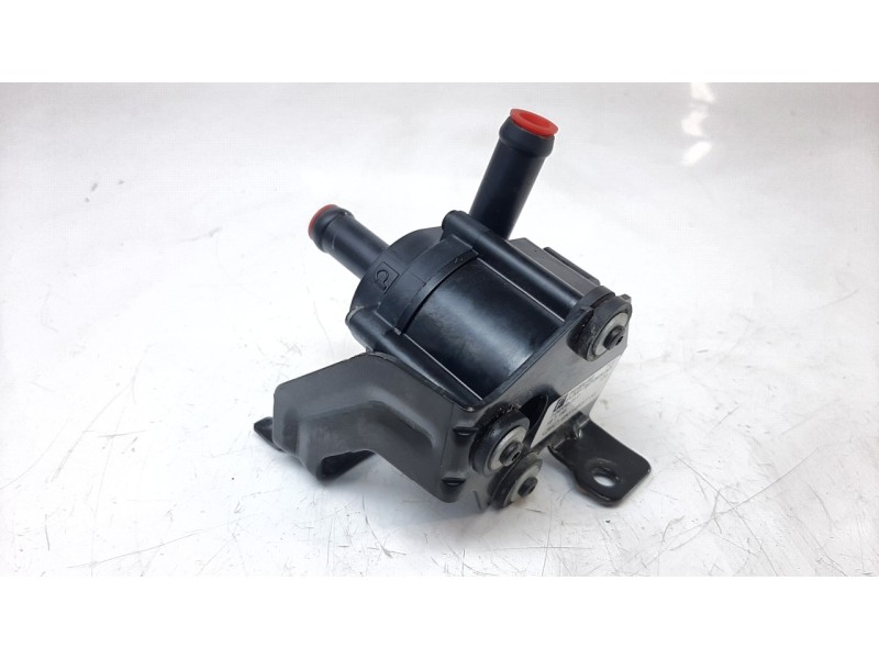 Recambio de bomba agua para ford ecosport (cr6) trend referencia OEM IAM GN118K577AA  