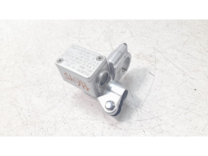 Recambio de bomba freno para kymco agility 50/125 referencia OEM IAM 43500LFC3E10  