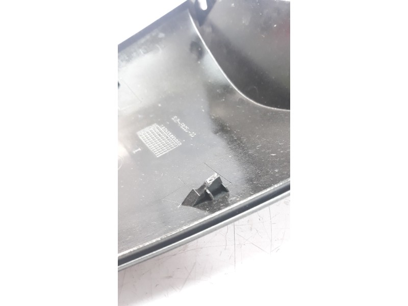 Recambio de moldura para yamaha yp 125 r majesty referencia OEM IAM 5NRF835U00  