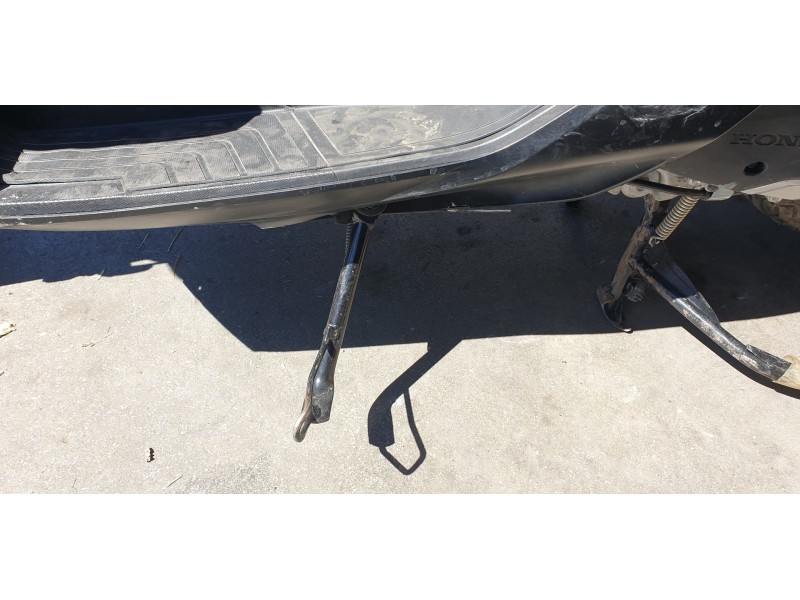 Recambio de caballete lateral para honda pcx 125 pcx 125 referencia OEM IAM 50530K1ZJ10  