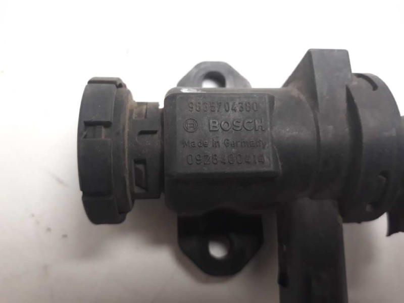 Recambio de valvula aire adicional para citroen c5 berlina 2.2 hdi exclusive automático referencia OEM IAM 9635704380  