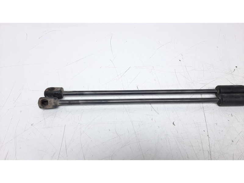 Recambio de amortiguadores maletero / porton para ford focus lim. (cb8) edition referencia OEM IAM BM51A406A10AE  