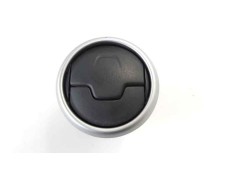 REJILLA AIREADORA 68760JD10A 