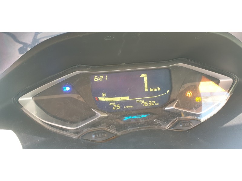 Recambio de cuadro instrumentos para honda pcx 125 pcx 125 referencia OEM IAM 37100K1YD11  