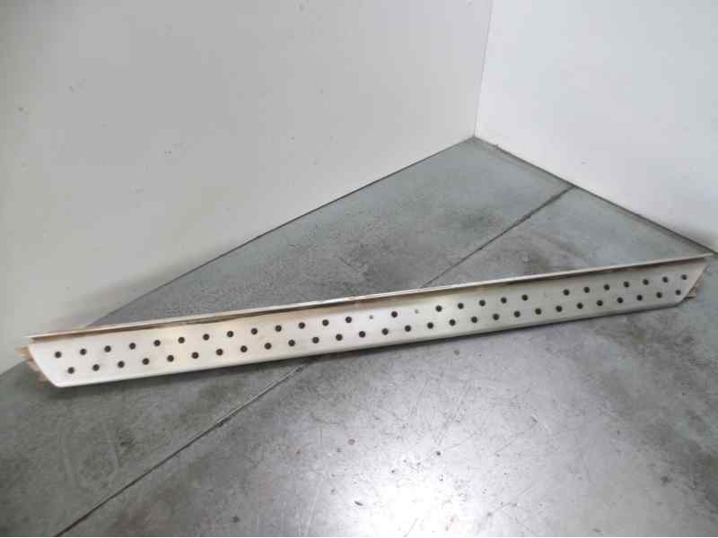 Recambio de estribos laterales para bmw x5 (e53) 3.0d referencia OEM IAM   