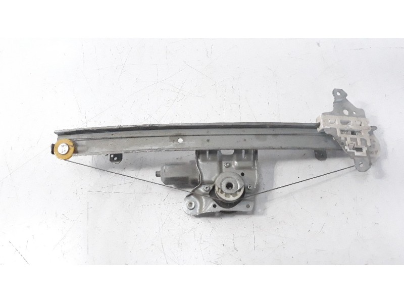 Recambio de elevalunas delantero izquierdo para nissan micra v (k14) 0.9 cat referencia OEM IAM 807215FA2A  
