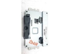 Recambio de pantalla multifuncion para volvo v40 momentum referencia OEM IAM 31384953 7609502043  2