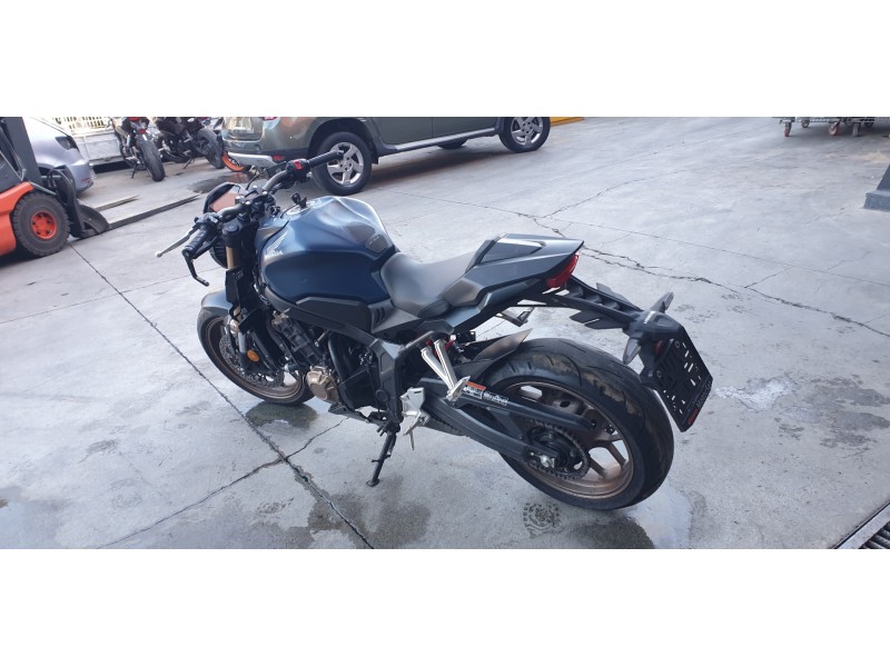 honda cb 650r del año 2023