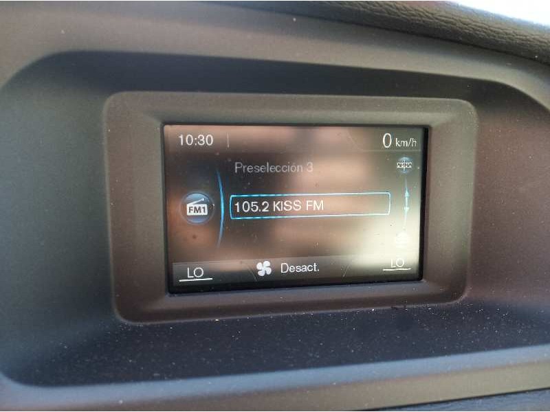 Recambio de pantalla multifuncion para volvo v40 momentum referencia OEM IAM 31384953 7609502043 