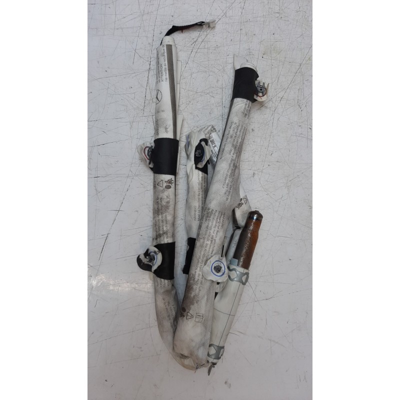 Recambio de airbag cortina delantero derecho para mercedes-benz clase a (w176) 1.5 cdi cat referencia OEM IAM 1768600202  