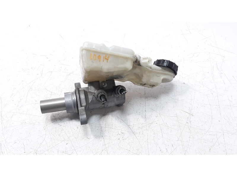 Recambio de bomba freno para ford focus lim. (cb8) edition referencia OEM IAM DV612140J  
