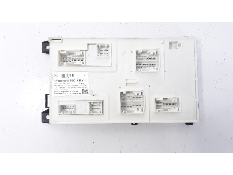 Recambio de caja reles / fusibles para infiniti q30 2.2d sport referencia OEM IAM A1569007402 A1569011400 A1569021300