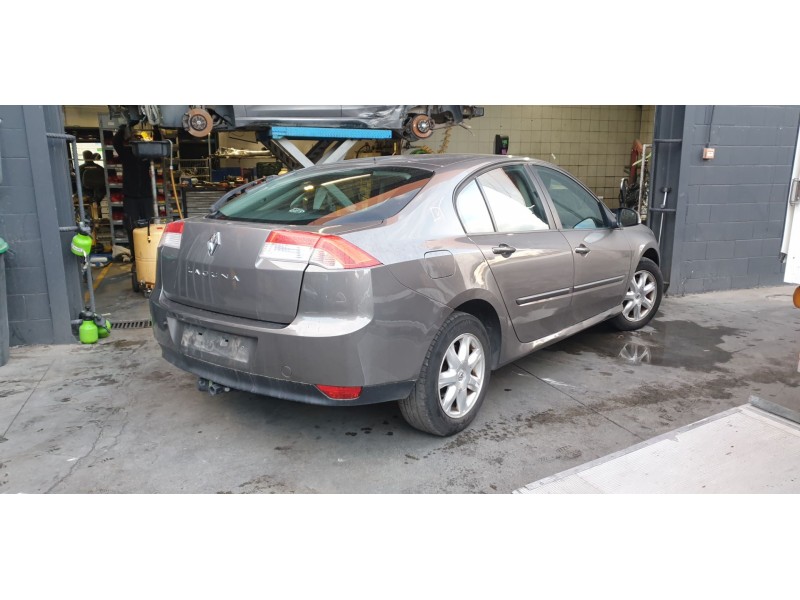 renault laguna iii del año 2009