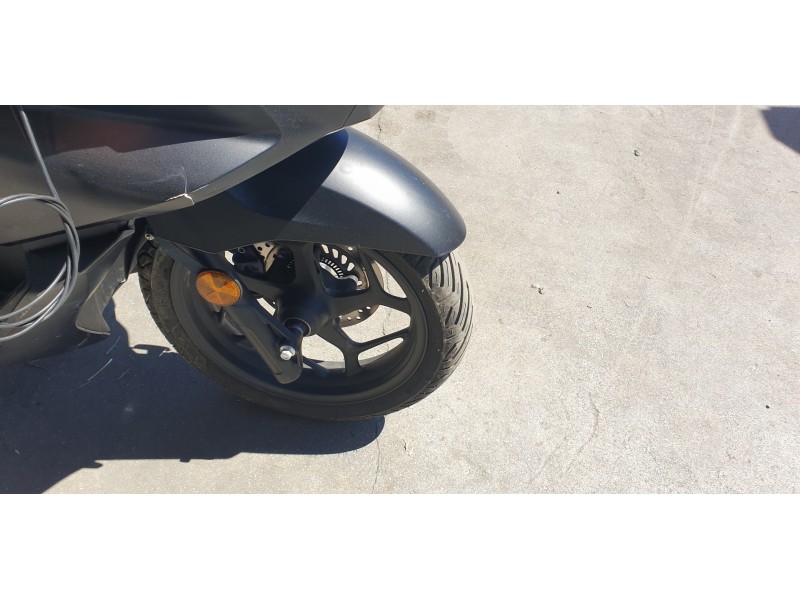 Recambio de llanta para honda pcx 125 pcx 125 referencia OEM IAM 44650K1YJ50ZA  