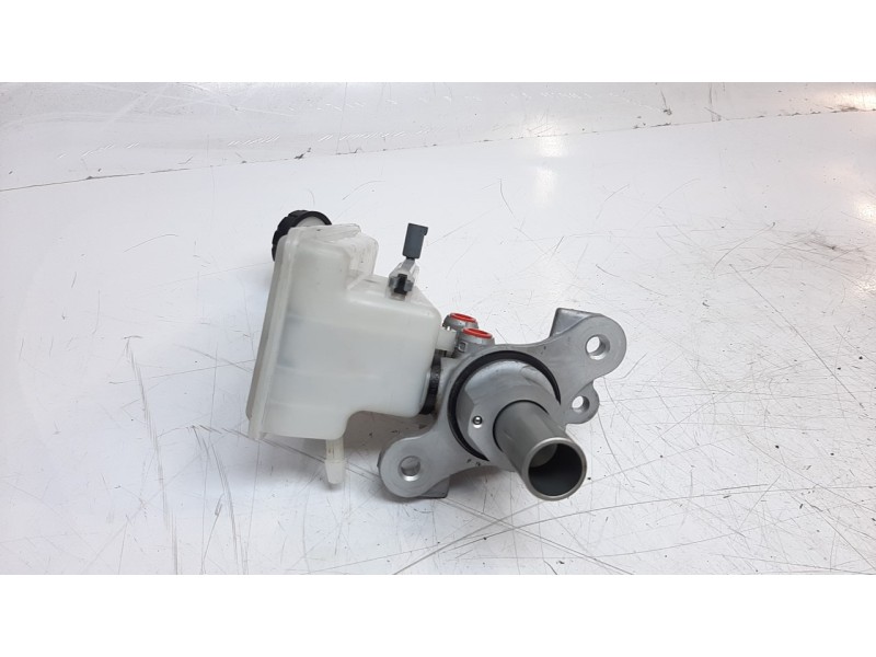 Recambio de bomba freno para mercedes-benz clase a (w176) 1.5 cdi cat referencia OEM IAM A2464300002  